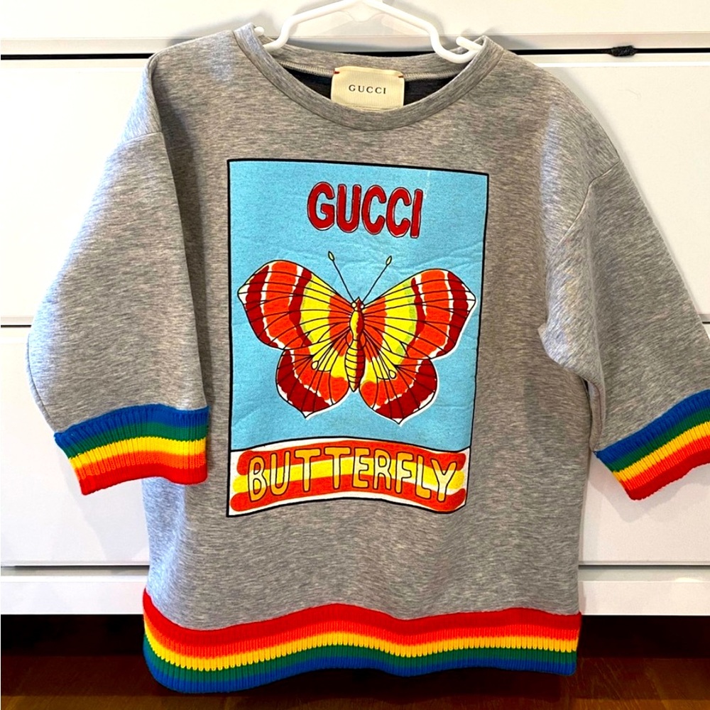 Girl Gucci top